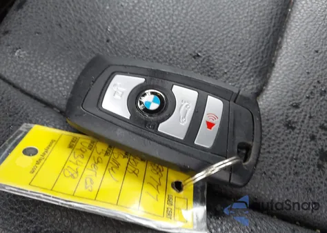 2018 BMW 320I z USA, uszkodzony, nr VIN WBA8E1G59JNU93478